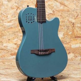 Godin Multiac Mundial Arctik Blue