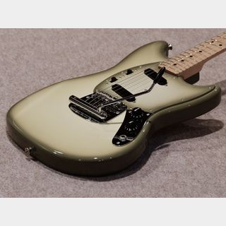 FenderLimited Edition Made in Japan Antigua Mustang