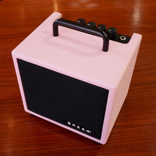 MODEGEAR MINI-B PINK 【自宅での練習に最適なコンパクトベースアンプ】