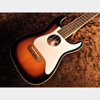 Fender AcousticsFullerton Strat Uke -Sunburst- 【コンサート/ストラトタイプ】【ピックアップ搭載】【送料込】