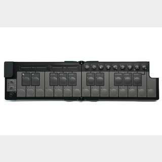 KORG nanoKEY Fold 〜折りたたみ式でコンパクトな25鍵MIDIキーボードが