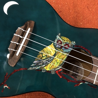 Luna Guitars UKE OWL CONCERT W/ PREAMP 【コンサートサイズ】【ピックアップ搭載モデル】【送料は当社負担】