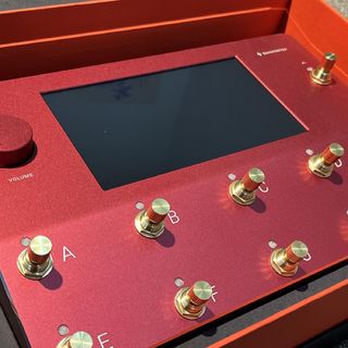 Neural DSP Quad Cortex LTD【2024リミテッドカラーRed&Gold】【未展示品】