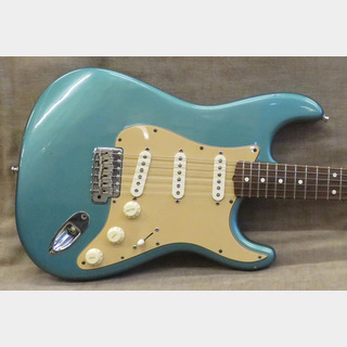 Fender American Vintage '62 Stratocaster Thin Lacquer LPB