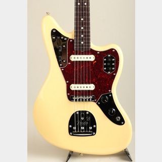 Fender FSR Collection 2023 Made in Japan Traditional 60s Jaguar Vintage White with Matching Head Cap
