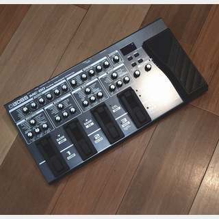 BOSS ME-80 / Guitar Multiple Effects 【心斎橋店】