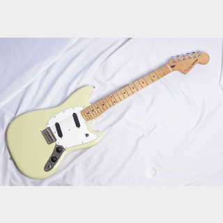 Fender Player II Mustang Hialeah Yellow