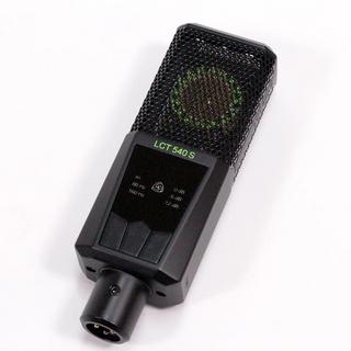 握り込んでも音がこもらないマイク？ LEWITTよりハンドヘルド型
