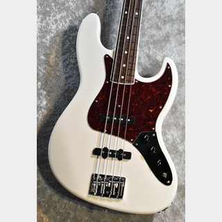 Black Smoker Standard Series BETA J4 -Olympic White- #24H04【バインディングドット仕様!】【4.24Kg】