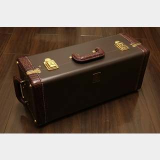 美品　Bach　バック　トランペット用　ハードケース　ブラウン 鍵付き 美品 Bach バック トランペット用 ハードケース ブラウン 鍵付き