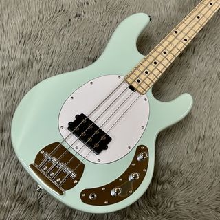 Sterling by MUSIC MAN STINGRAY RAY4 MG エレキベースSUB RAY4