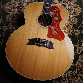 Gibson J-200 Artist