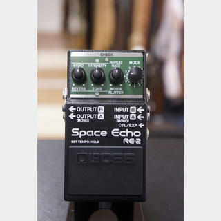 BOSS RE-2 Space Echo