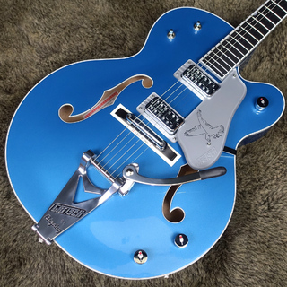 GretschG6136T-59 Limited Edition Falcon with Bigsby Lake Placid Blue