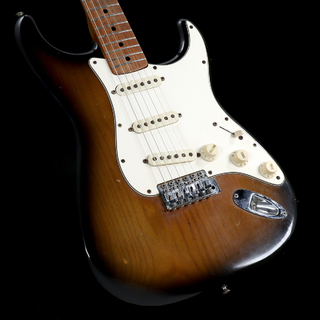 Fender 1975 Stratocaster Alder Body / Maple Finger Board Sunburst 【渋谷店】