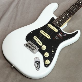 FenderAmerican Performer Stratocaster Rosewood Fingerboard Arctic White 【横浜店】