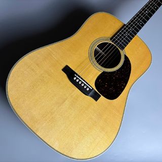 Martin D-28 Standard