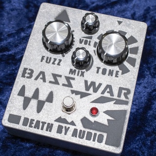 DEATH BY AUDIO BASS WAR