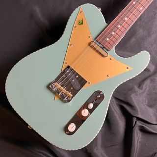 Caramel’s Guitar Kitche V3_CreamPistachio