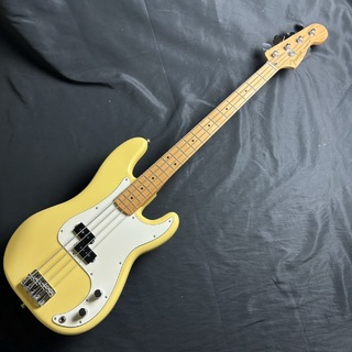 Fender Player Precision