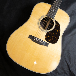 Martin D-28 Standard