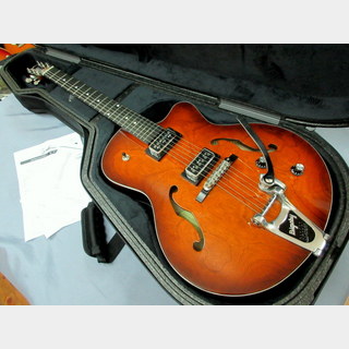 Godin 5th Ave Uptown T-Armond Havana Burst Bigsby B7