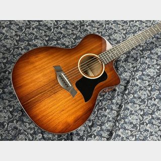 Taylor 224ce-Koa DLX