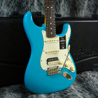 FenderAmerican Professional II Stratocaster HSS Miami Blue