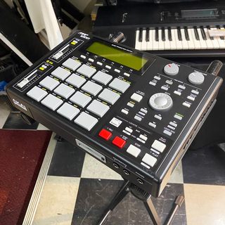 AKAI MPC1000BK-N