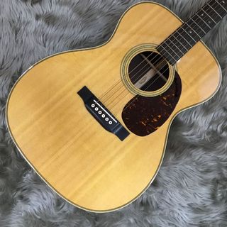 Martin 000-28 Standard