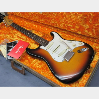 Fender Custom Shop 1960 Stratocaster Journeyman Relic 3-Color Sunburst Flash Coat 