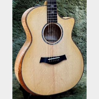 Taylor 【Taylor 選定品‼】Custom GA Maple -Bearclaw Spruce- #1210063101【48回迄金利0%対象】