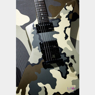 LTD SNAKEBYTE CAMO (METALLICA James Hetfield Signature MODEL)