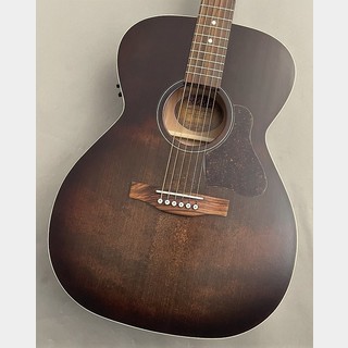 Art&Lutherie【クリアランスセール!】Legacy Bourbon Burst Q1T【カナダ製】