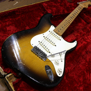 Fender Stratocaster  フェンダー ストラトキャスター 1957年製です