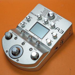 ZOOM A3 Pre-Amp & Effects for Acoustic Guitar【福岡パルコ店】