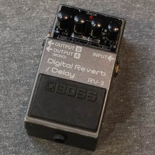 BOSS RV-3 Digital Reverb / Delay