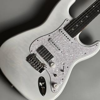 HISTORYより、ブランドの誕生30周年を記念したエレクトリック・ギター5