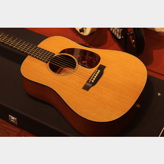 Martin DJR Dreadnought Junior w/ Fishman