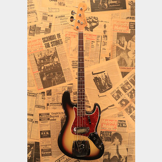 Fender1966 Jazz Bass "Bound and Dot Marker Neck with Clean Condition"