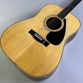 YAMAHA FG300D