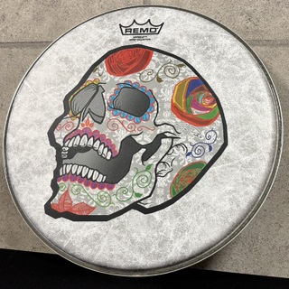 REMO CS-0814-ABJP [ARTBEAT Artist Collection Drumhead - José Pasillas, Candy Skull 14"]