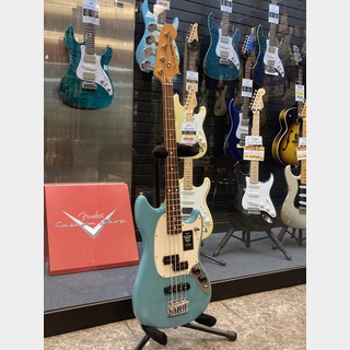 Fender Player II Mustang Bass PJ Rosewood Fingerboard / Aquatone Blue 