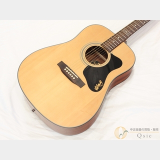 アコースティックギター／エレクトリック・アコースティックギター