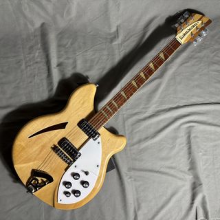 Rickenbacker 360