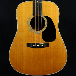 Martin D-28 2002