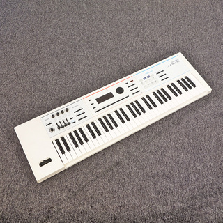 RolandJUNO-DS61W Synthesizer【1台限りの展示品処分特別価格!】