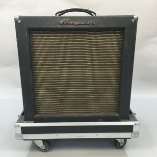 Ampeg B15-N　ビンテージアンプ