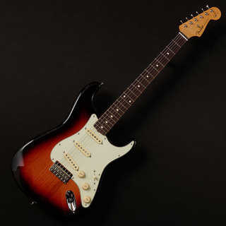 FenderRobert Cray Stratocaster, Rosewood Fingerboard, 3-Color Sunburst