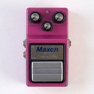 Maxon AD-9 アナログディレイ 希少 黒ラベル Maxon AD-9 アナログディレイ 希少 黒ラベル